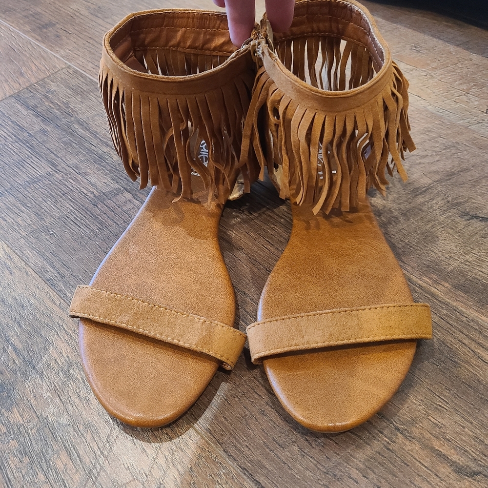 Refresh Flats Size 8